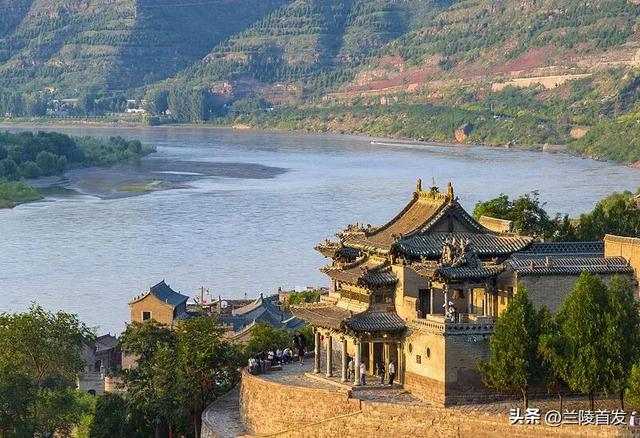 动画照进现实！这个假期，奔赴电影同款取景地~