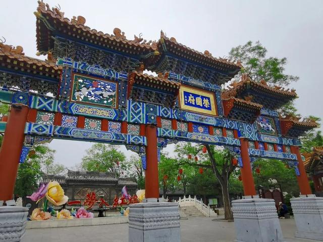 河北石家庄，寻访正定古城的九楼四塔八大寺