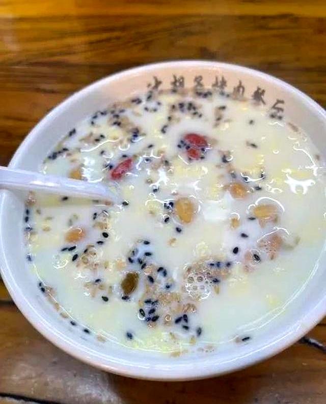 这几天去了一趟甘肃兰州，不得不说，兰州比网上评价的还要好
