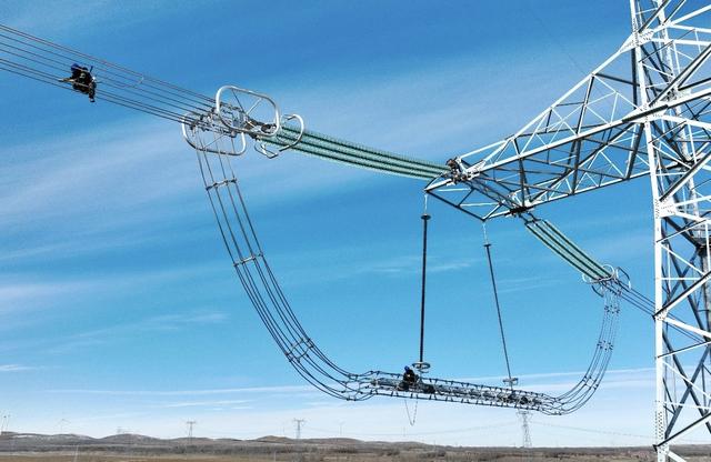 10万亿度电的背后，中国经济正在能源赛道换挡超车