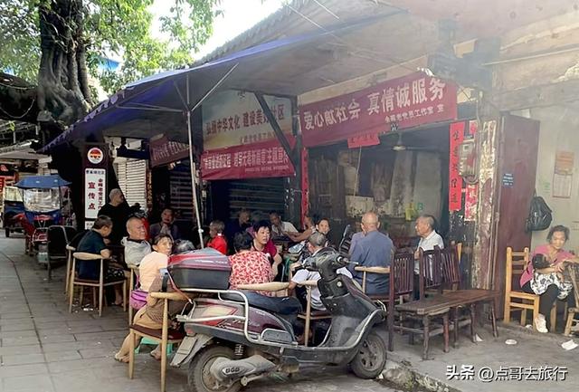 成都龙泉山下，又一古场镇，古朴原始让人醉，不少人慕名前往！