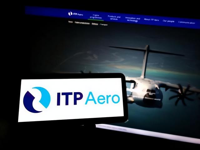 绝不向中国低头！宁愿裁员9000破产，也不接受中国的帮助