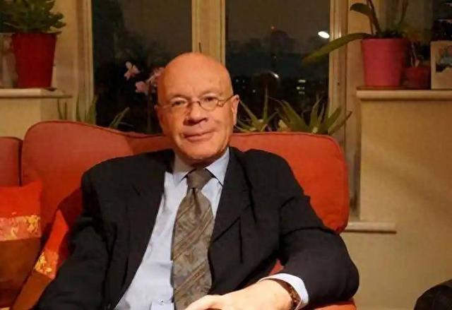 英国教授：中国崛起不可怕，可怕的是，他是一个伪装成国家的文明