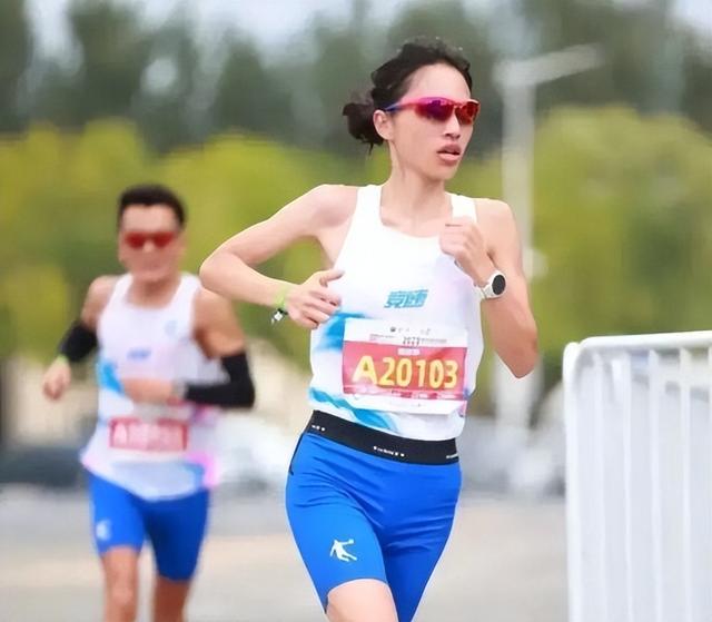 张水华对辞职仍难释怀，那些抱怨过她的同事，工作真变轻松了吗？ 第14张