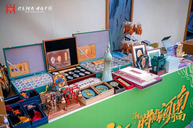 文化“潮起来”，文旅“火起来”！快来解锁“时尚河南”→