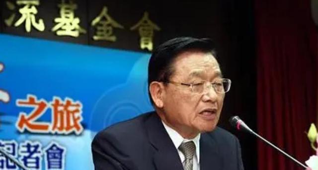 国民党前党主席连战：我支持协商统一，但是有一个前提条件