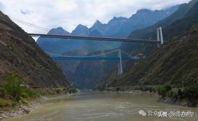 云南省丽江行之虎跳峡