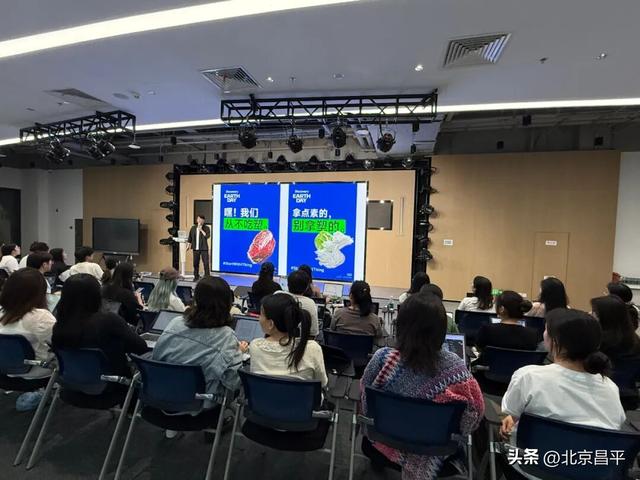 AI技术赋能数字广告人才发展！数字广告创新实践基地工作坊活动举办
