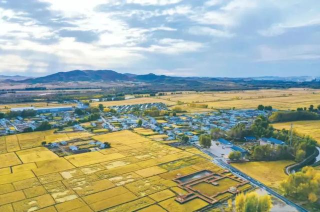 收藏！这4条旅游线路带你领略乌兰浩特初秋新体验