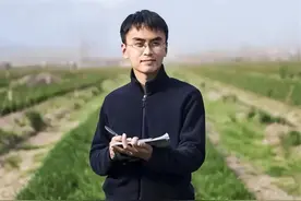 搬砖男孩林万东：高考713分，被嘲考上清华也没用的他，如今怎样图片