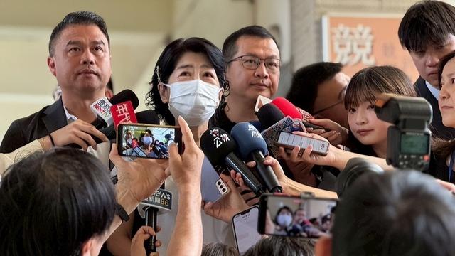 倒计时4天，赖清德将面临罢免，关键时刻11人被抓，蓝白决定联合