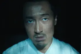 把《默杀》的王传君，和《误杀》的肖央放在一起，差距就出来了图片