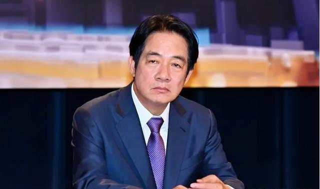 中美决战倒计时？特朗普改变对台称谓，中国已动摇美国霸权根基？