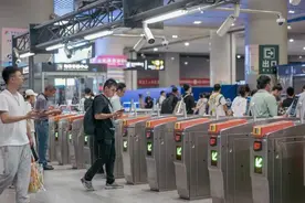 坐地铁的N种方式，你pick哪一种？图片