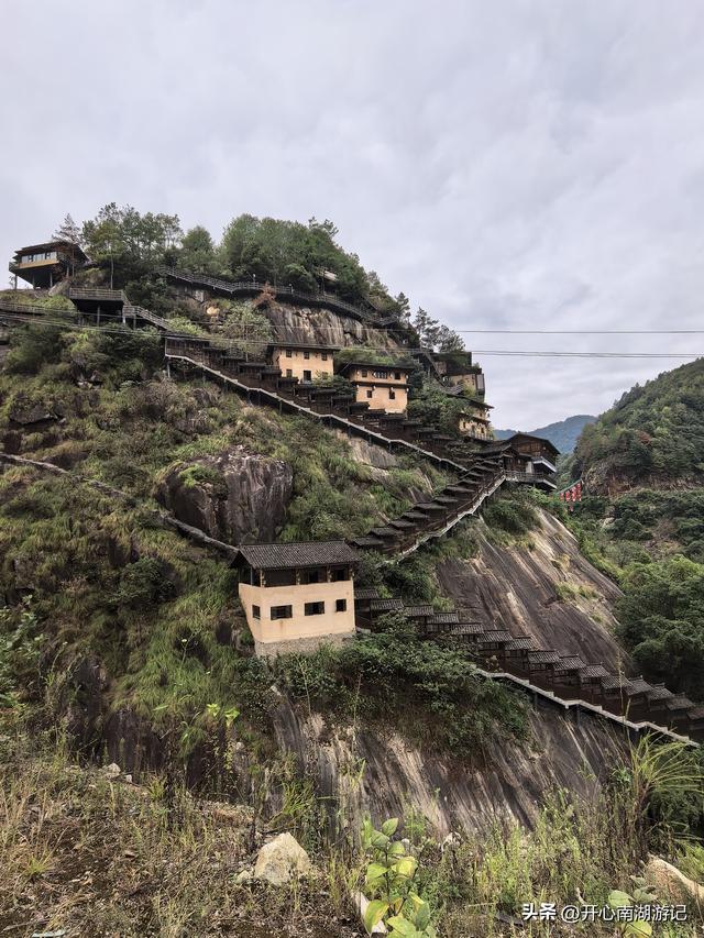 2025年秋老姐俩江西行，游望仙谷