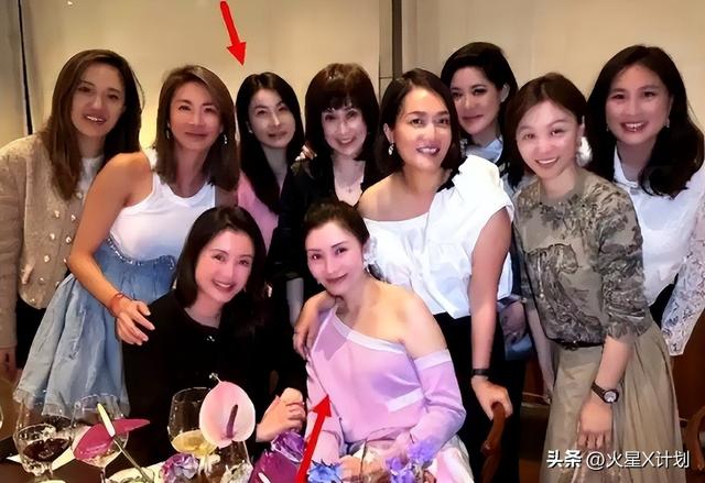 霍震霆没想到	，44岁儿媳郭晶晶再次官宣喜讯，让整个阔太圈沉默了