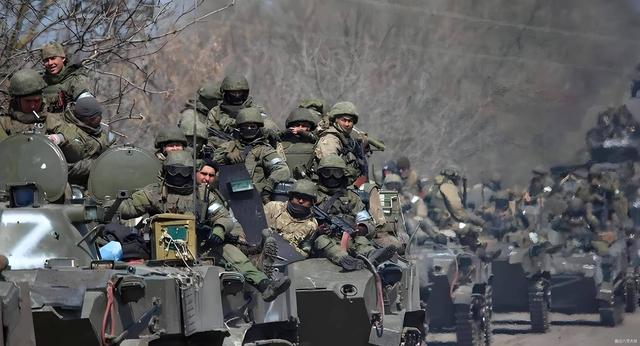 全世界都被普京耍了！打击乌克兰只是个幌子，真正目标已布局4年