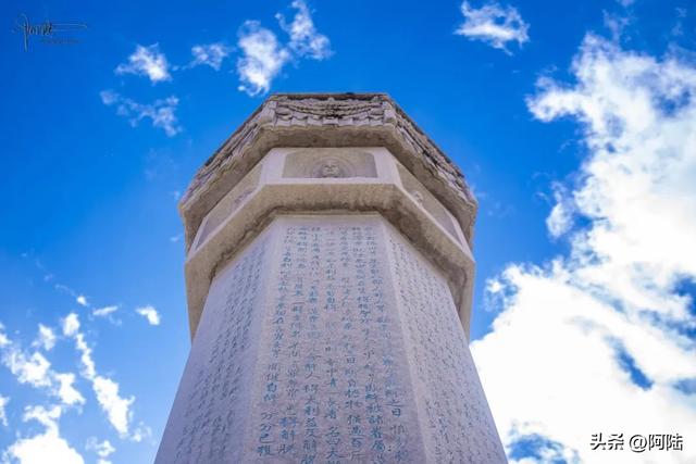 你知道吗？丽江有条1.2公里长的网红路，风景绝美游客却很少