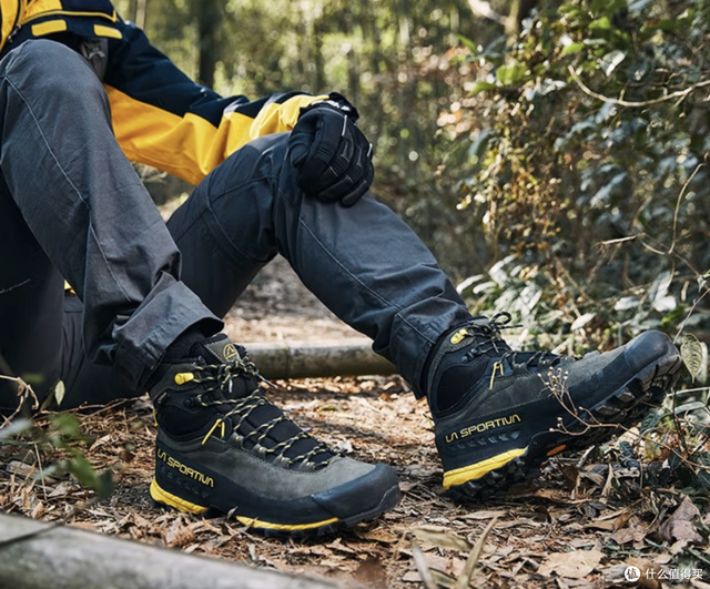 一双好鞋，决定你能走多远！徒步鞋榜单大揭秘，老炮都在穿