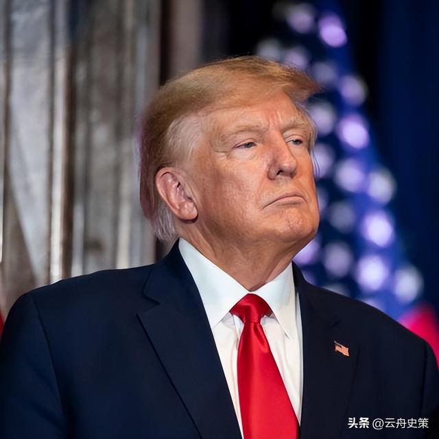 挂断中方电话后，特朗普像变了个人，北京阅兵典礼，该给他留个座