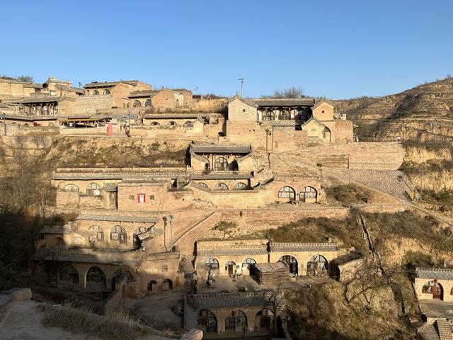 山西全境自驾游第一天:汾酒风景区、李家山村