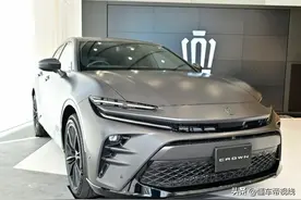 新车 | 售价约38万元/专属外观配色，丰田皇冠Sport特别版实车亮相图片