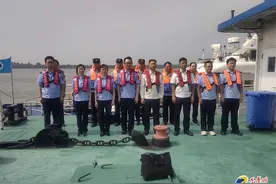 南京市江宁区“双节”长江禁渔执法不打烊图片