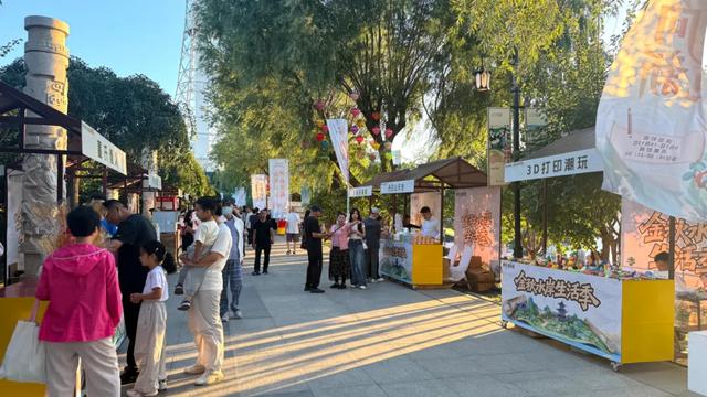 沉浸人文雅韵 乐享水岸秋日——长春市朝阳区金秋水岸生活季启幕