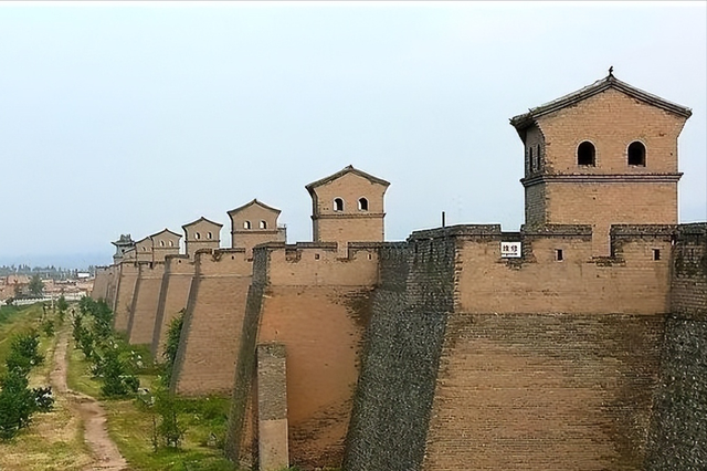 古城墙往往都是锯齿状，这是为什么，古人这么做有什么好处？