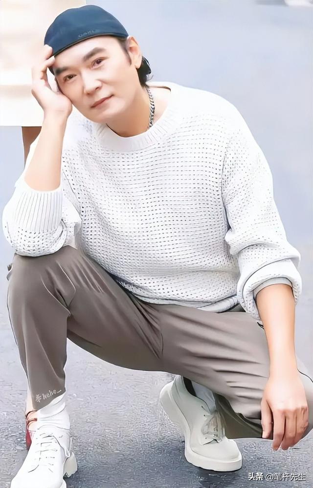 陪睡陪玩只是冰山一角，明星曝出的圈中内幕，一个比一个荒唐!
