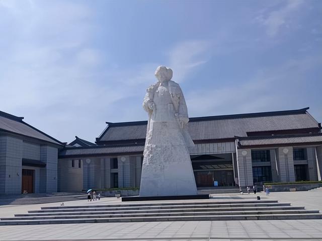 驻马店11个旅游景点攻略，除了嵖岈山你还去过哪个