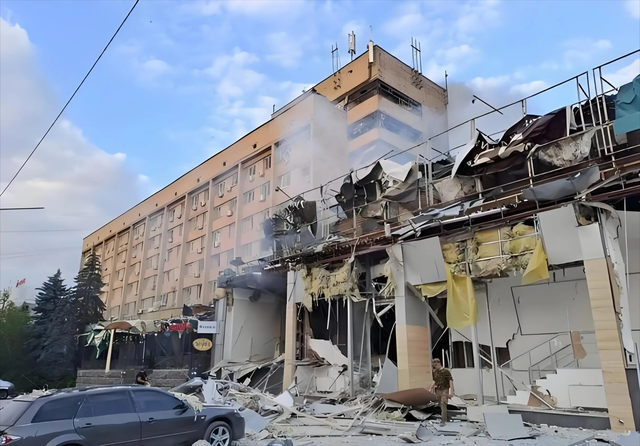 突发！乌军轰炸俄罗斯大坝引发洪水！普京宣布世界独一无二导弹