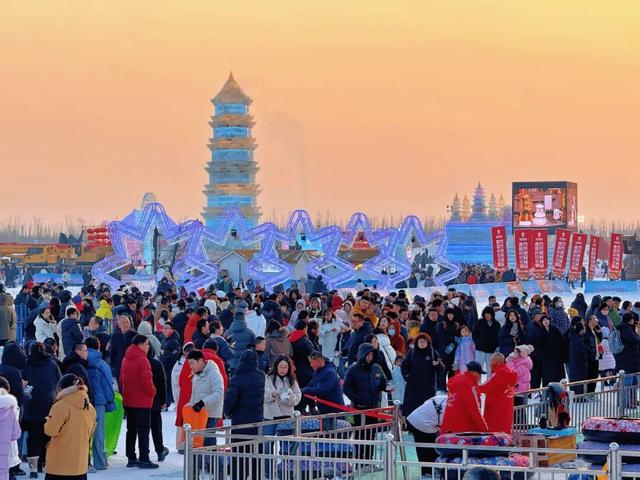 “顶流”回归！今冬在呼和浩特怎么玩？官方攻略出炉！