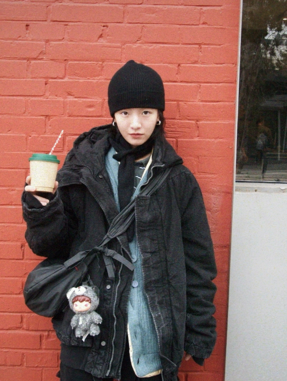 私生活"混乱"？定居国外的"风流才女"徐静蕾，为自己的行为买了单