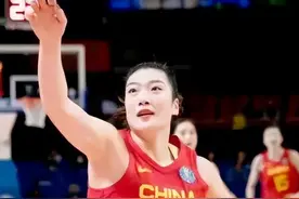 女篮李梦：人生坎坷，母亲患癌，父亲尿毒症，为何还不懂得珍惜？图片