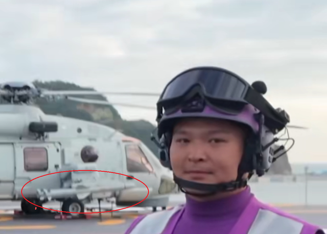 福建舰甲板亮出6款舰载机，硬刚美军核航母，解放军的底气十足