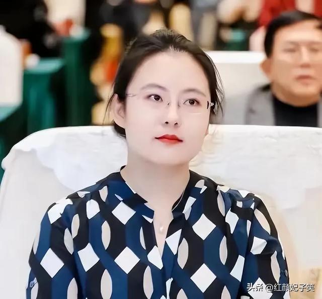一家3代短命！蔡磊真实处境曝光，砸钱抗癌无果，儿子也成牺牲品