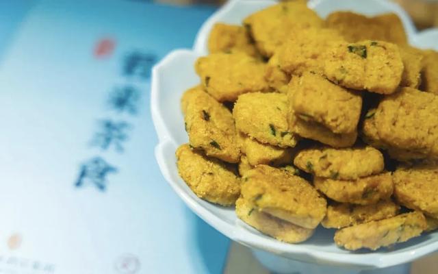 无锡往事：《游惠山的“酥糯香甜”》（作者 华钰麟）