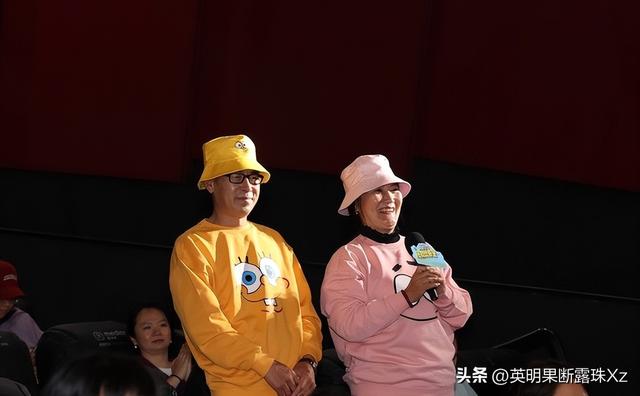 《海绵宝宝：拯救比奇堡》首映 海绵宝宝派大星人偶现身互动