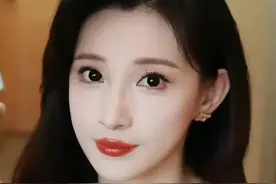 知性优雅，端庄秀丽，央视美女主持人马凡舒，美丽动人的写真照图片