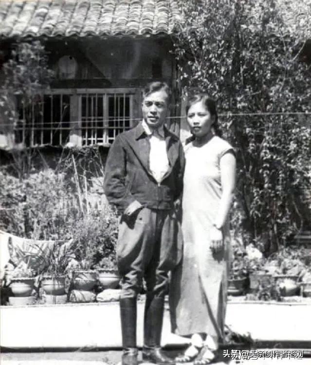 她接到特殊任务：嫁给蒋介石心腹，身份暴露，她对丈夫说了什么？