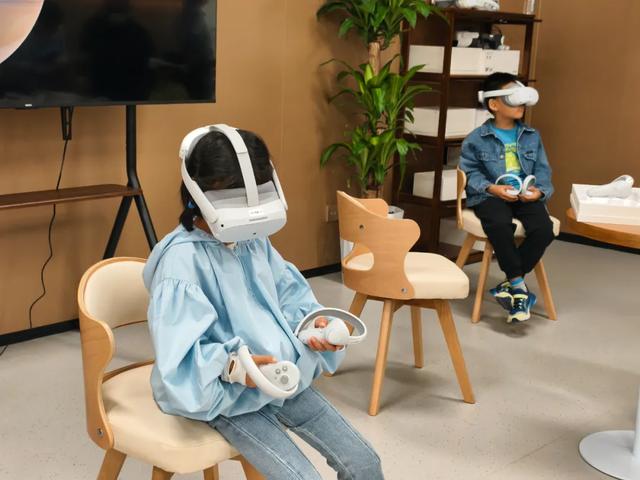 雄安图书馆沉浸式设备体验（MR/VR）线上小程序预约指南来啦~