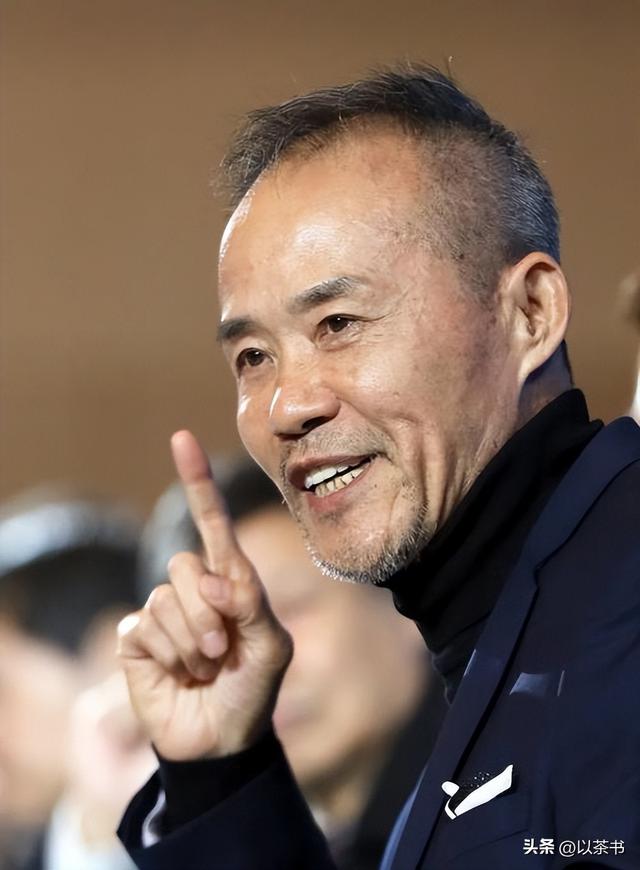 郎咸平谈王石离婚一针见血，前妻非常旺夫，现任老婆只单纯消耗他