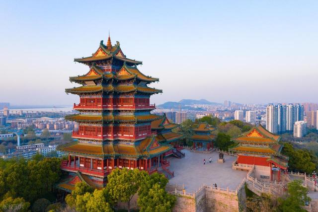 南京旅游全攻略：7天玩转六朝古都，附避坑指南与美食地图