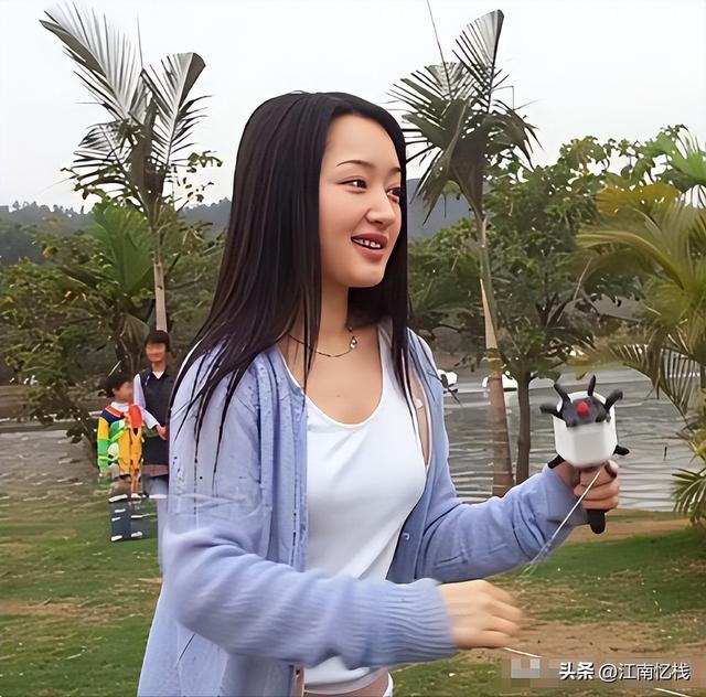 隐瞒了28年后，杨钰莹终于坦白，如果当年接受毛宁，现在早已当妈