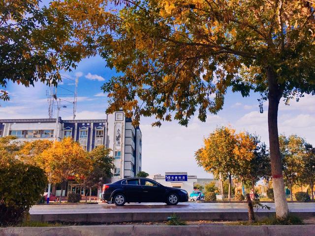 风景不输敦煌，厚重堪比张掖，这个 70% 游客都错过的丝路小城！