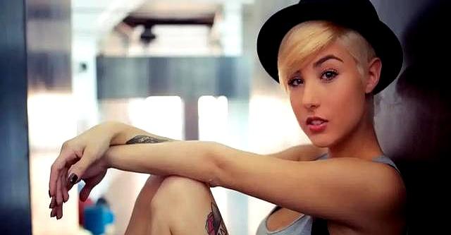 两性交往，这7个“肉麻话”，女人很爱听！尤其是中年女人