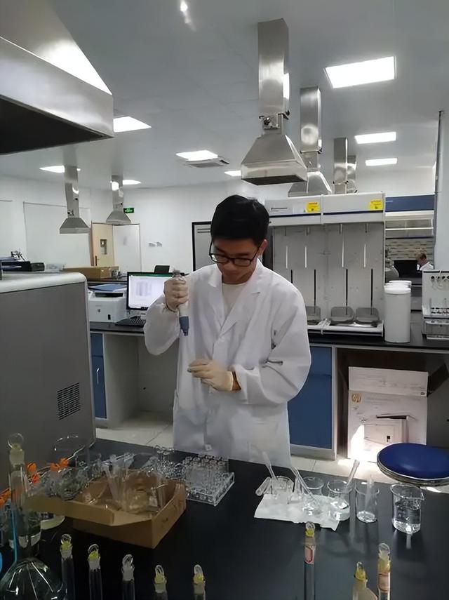 固态电池要来了！MOFs辅材成关键，维桢已抢先布局