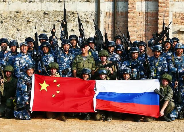 金正恩和普京要亲临九三阅兵现场，特朗普听到消息会不会心痒痒？