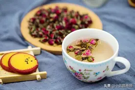 玫瑰花加上一物，每天喝一杯，脸上干净又红润图片